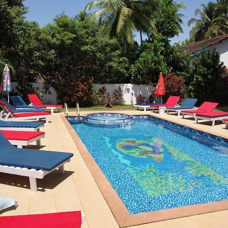 Bluesea Beach Resort Candolim Exteriör bild