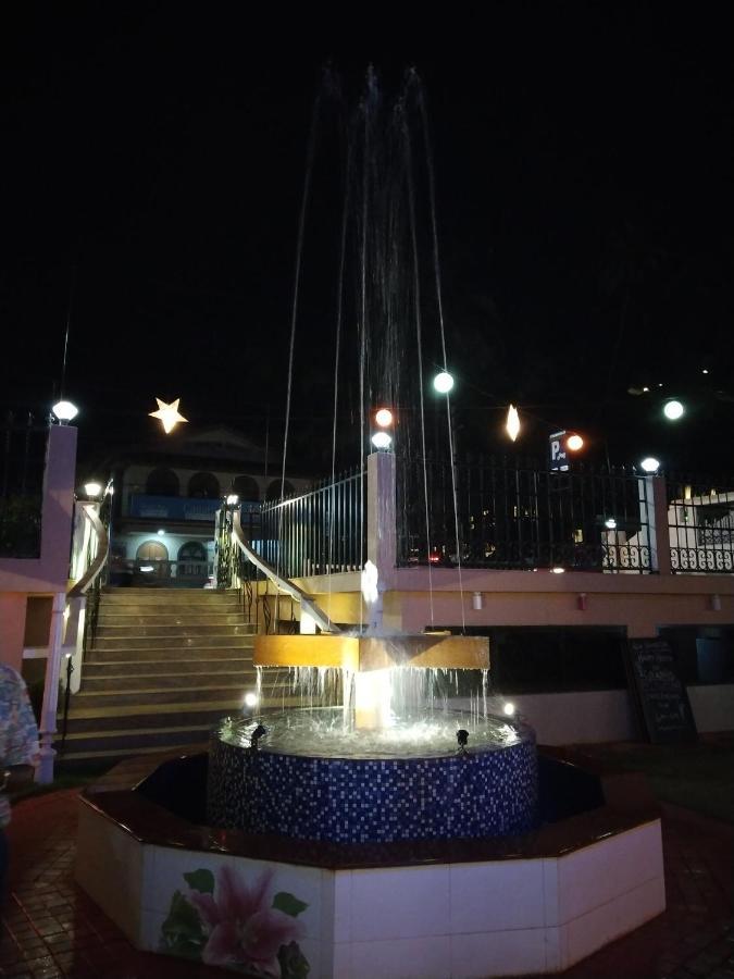 Bluesea Beach Resort Candolim Exteriör bild