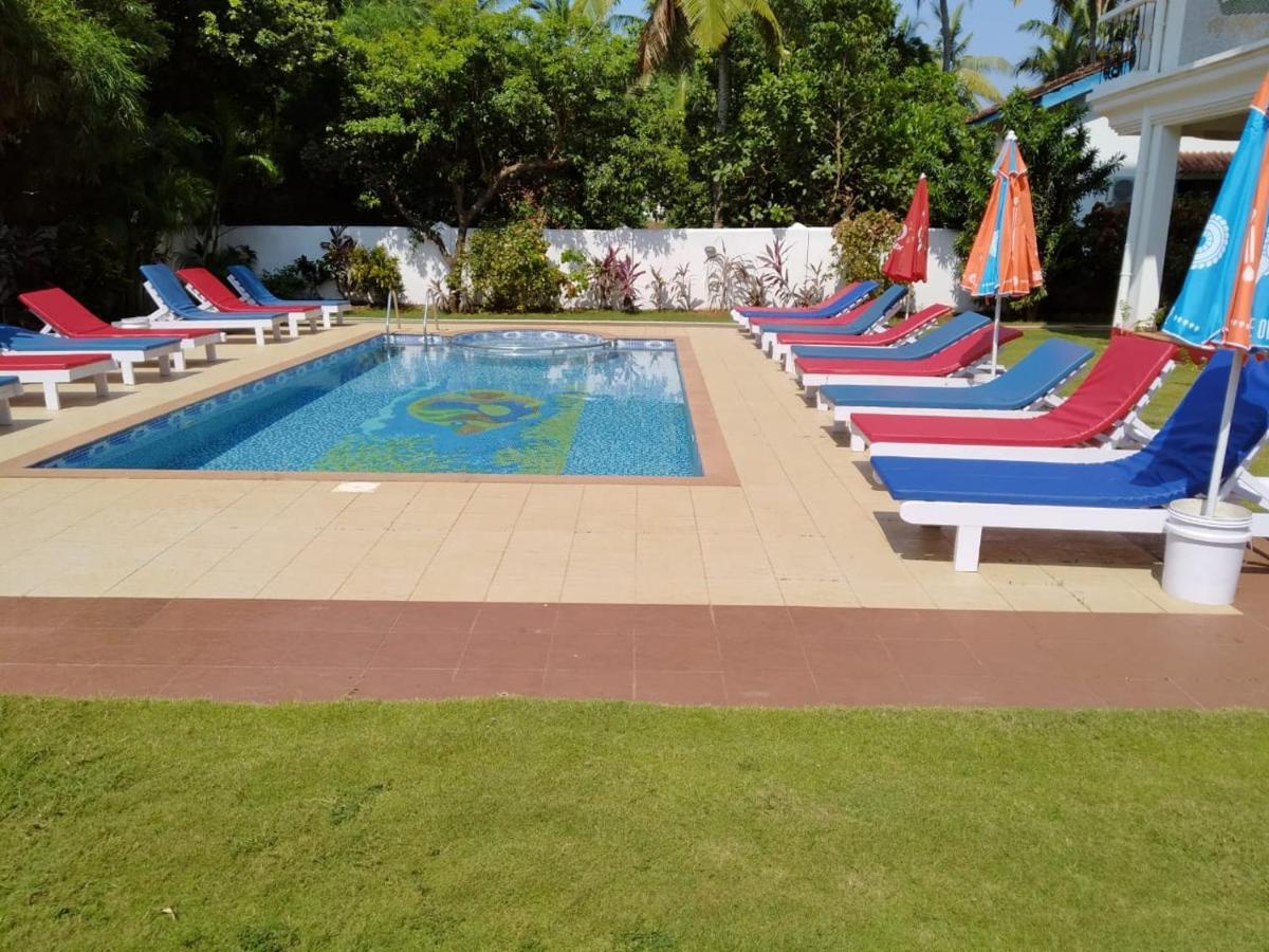 Bluesea Beach Resort Candolim Exteriör bild